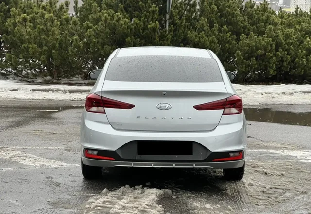 Продажа Hyundai Elantra 2019 года - Мотоциклы в Москва