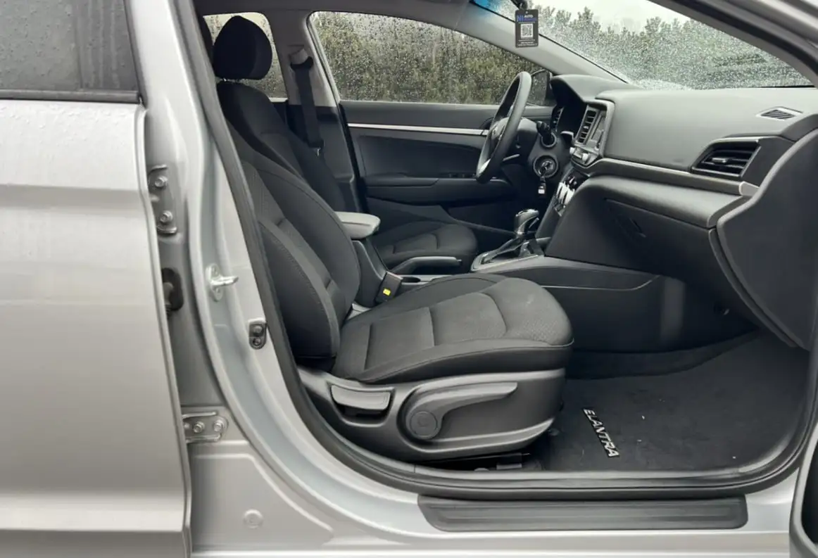 Продажа Hyundai Elantra 2019 года - Легковые автомобили (Авто) в Москва