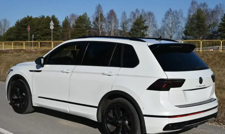 Volkswagen Tiguan 2021 года с пробегом 114000 км - Легковые автомобили (Авто) в Москва