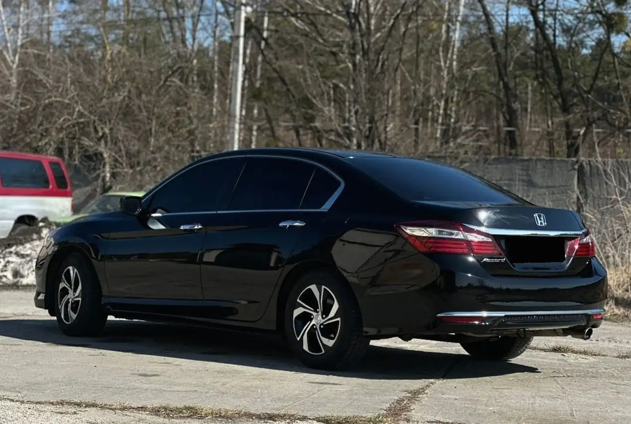 Honda Accord 2017 с полным обслуживанием - Легковые автомобили (Авто) в Москва