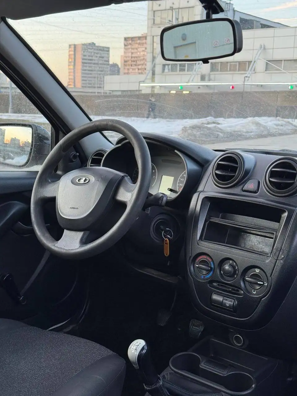 Продам Лада Гранта 2017 года - Легковые автомобили (Авто) в Москва