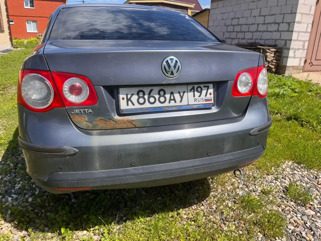 VOLKSWAGEN JETTA 2010 г.в. на торгах по банкротству - Авто в Неизвестно