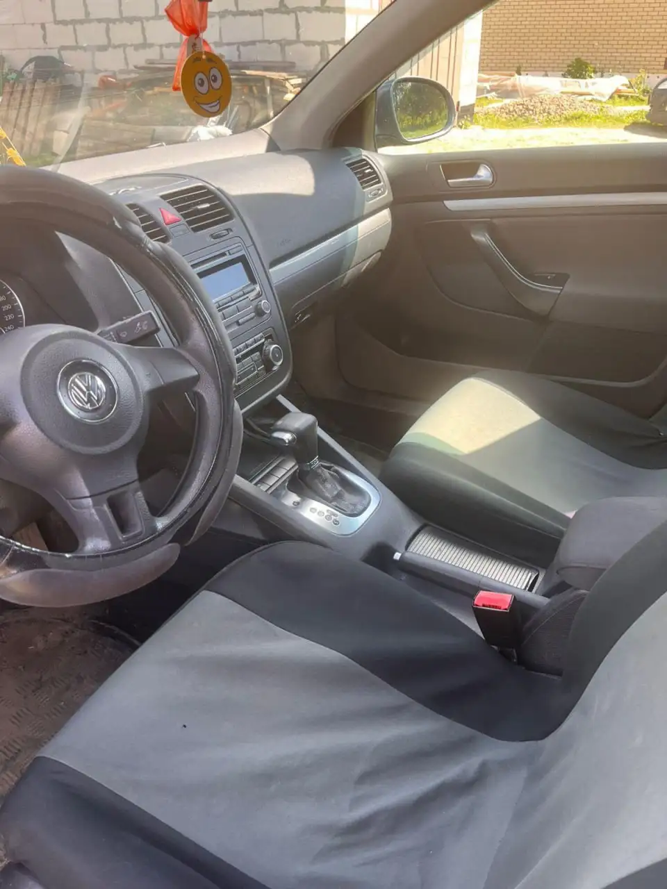 VOLKSWAGEN JETTA 2010 г.в. на торгах по банкротству - Авто в Неизвестно