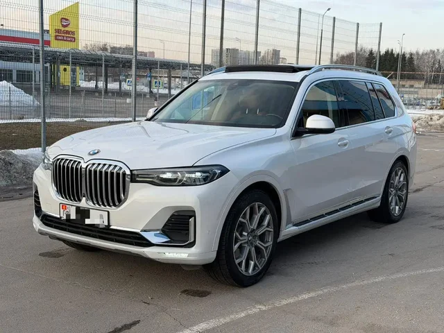 Продажа BMW X7 G07 2019 года - Авто в Москва