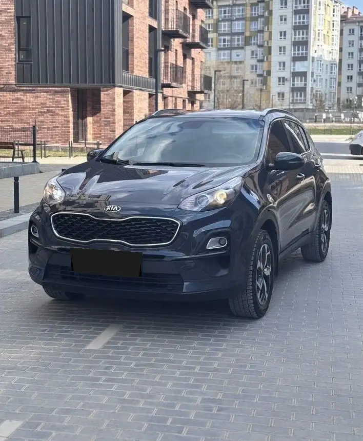 Kia Sportage 2021 бензин 1.59 л - Авто в Москва
