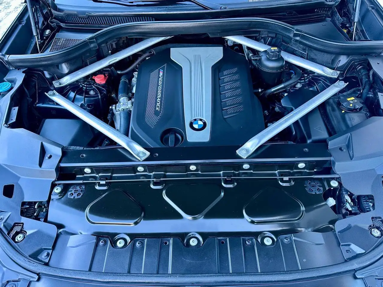 Продам BMW X5 m50d в отличном состоянии - Внедорожники/кроссоверы (Авто) в Москва