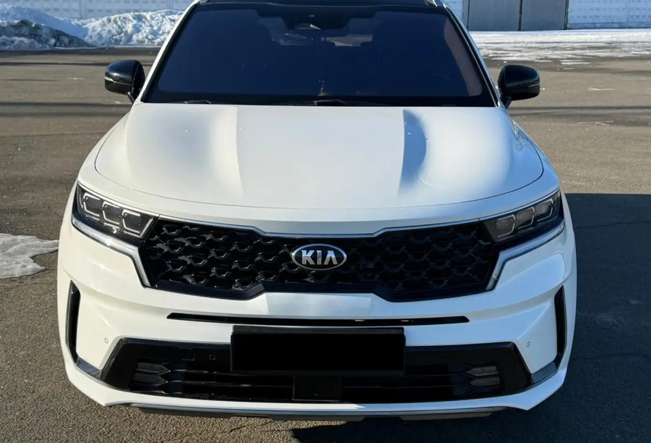 Продается Kia Sorento 2021 года - Кроссовер (Авто) в Москва