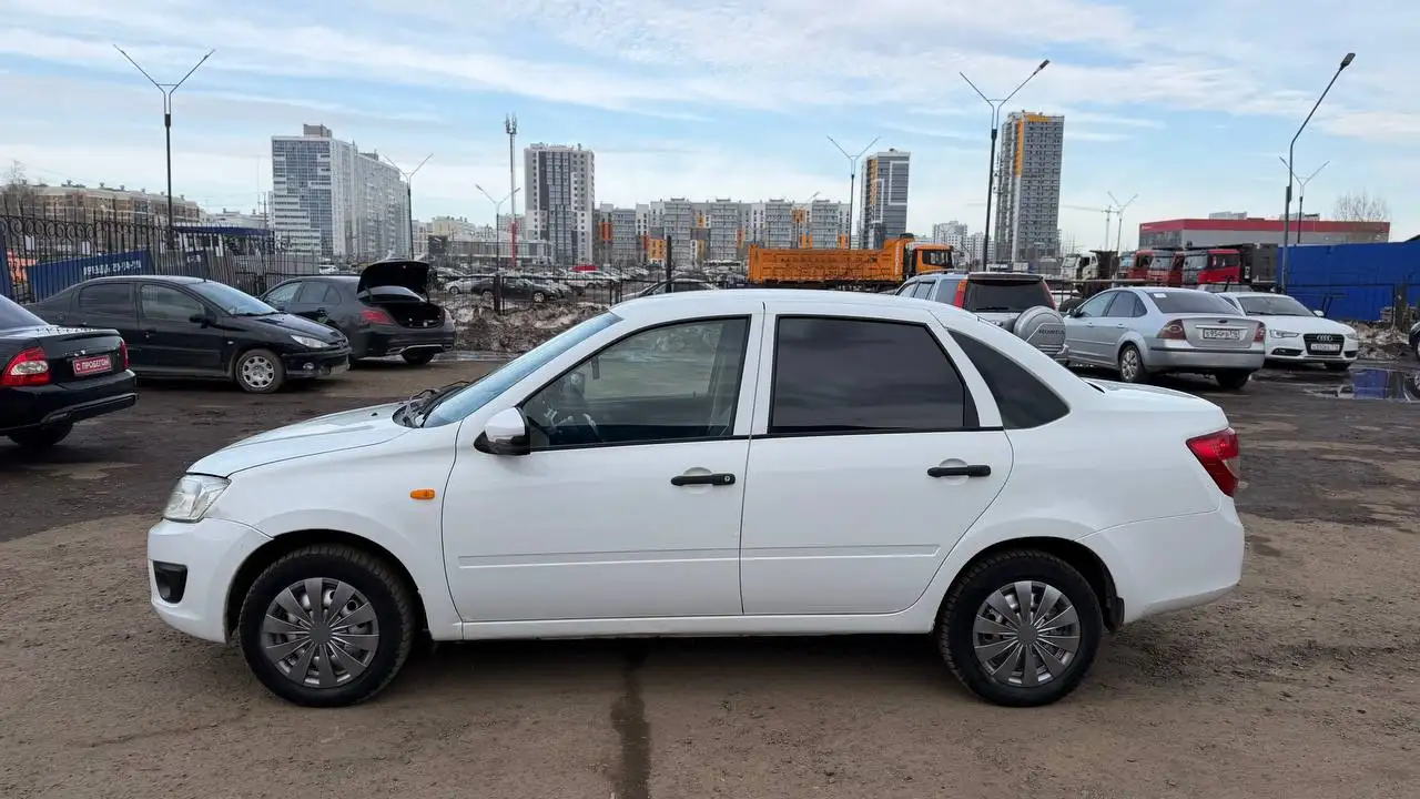 Lada Granta 2015 - Легковые автомобили (Авто) в Набережные Челны