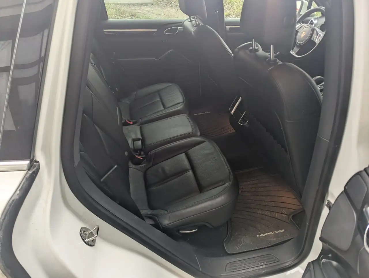 Porsche Cayenne 2013 на торгах по банкротству - Легковые автомобили (Авто) в Московская область