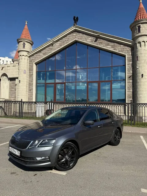 Продажа Skoda Octavia (A7) 2017 года - частное объявление в Москва