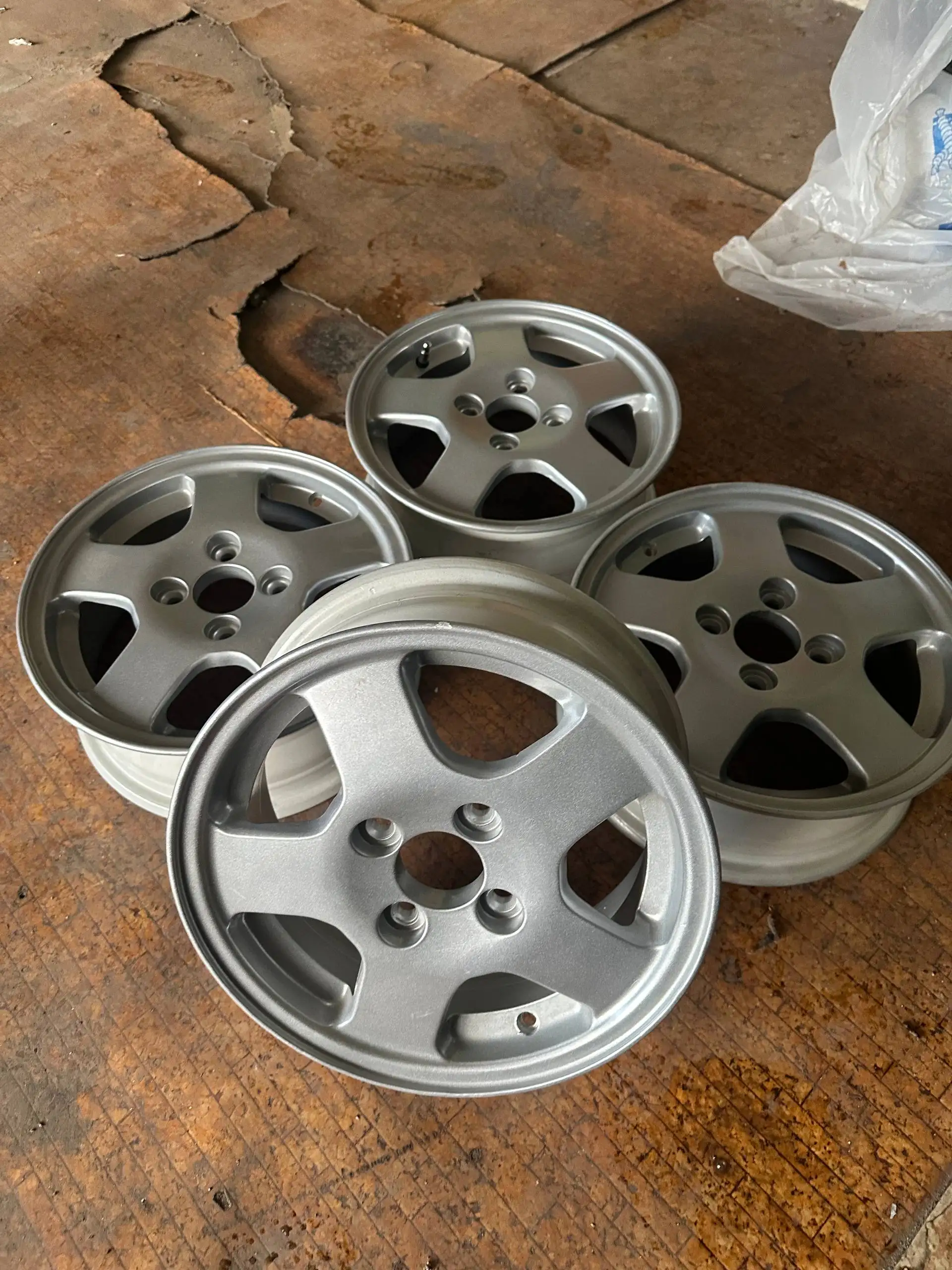 Кованые диски R13 в идеальном состоянии - Диски (Авто) в Москва