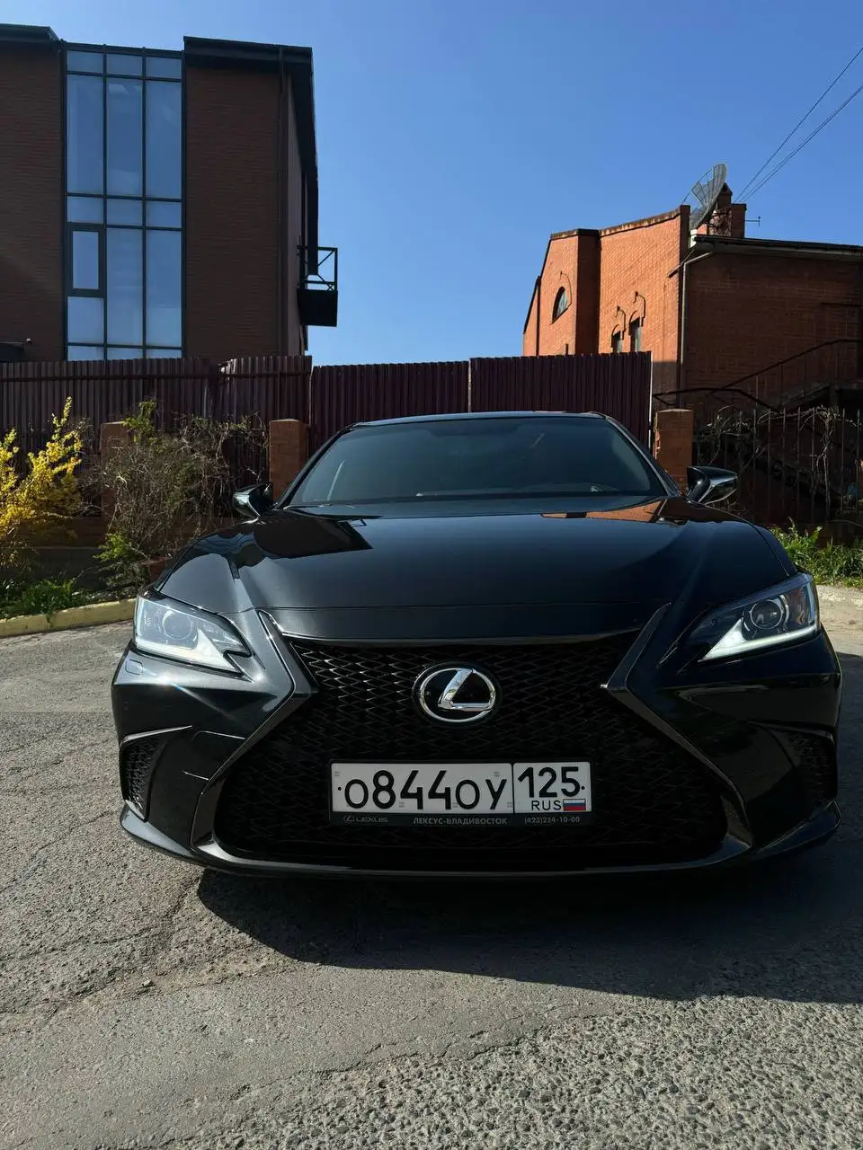 Lexus ES 350 F Sport в отличном состоянии - Легковые автомобили (Авто) в Москва