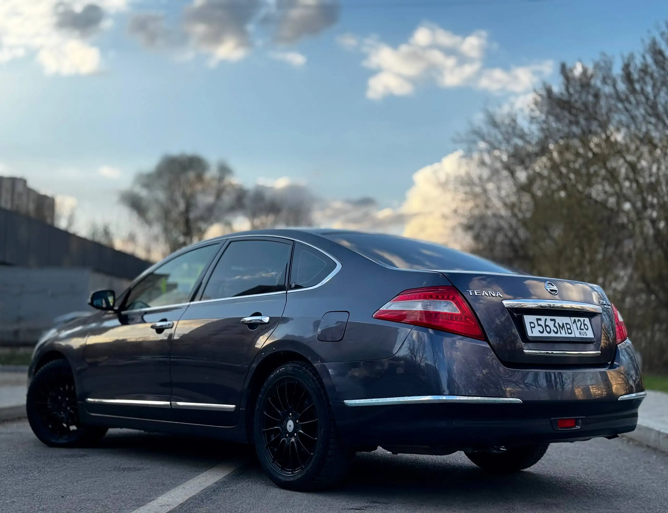 Продается Nissan Teana 2008 года, 2.5 бензин, вариатор, 220000 км - Авто в Москва