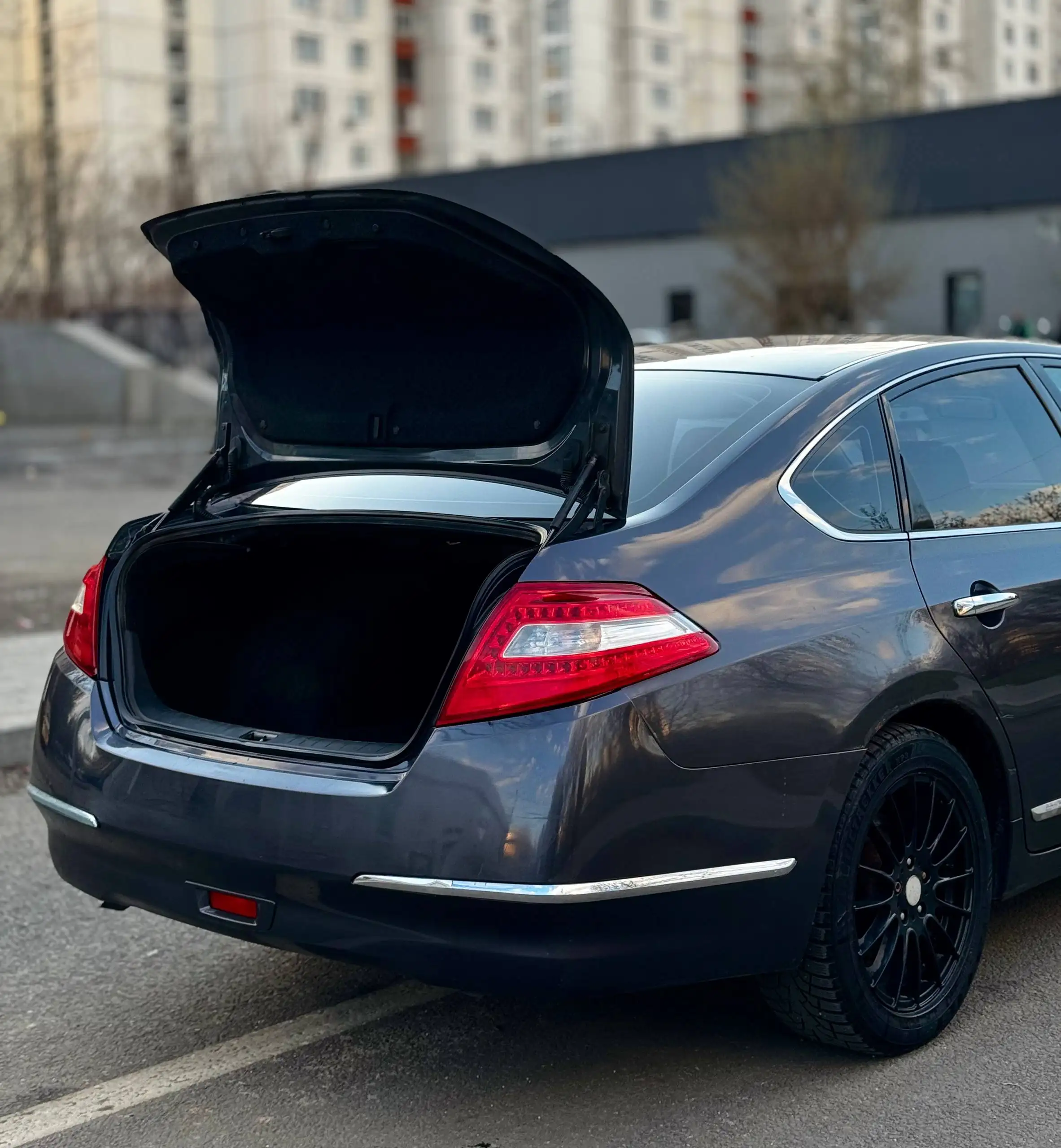 Продается Nissan Teana 2008 года, 2.5 бензин, вариатор, 220000 км - Авто в Москва