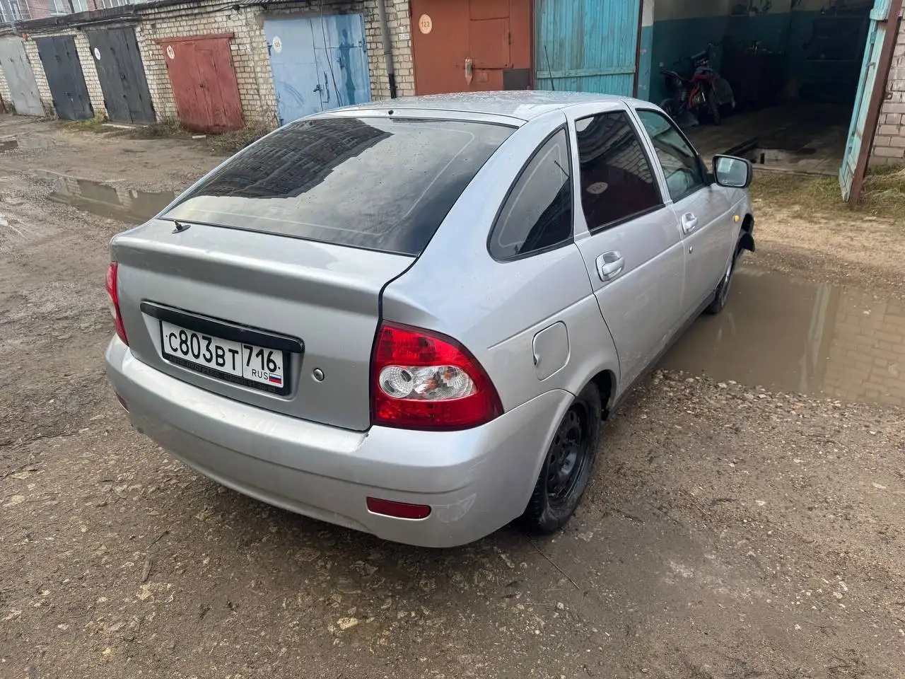 Продажа Лада Приора 2011 года - Легковые автомобили (Авто) в Москва