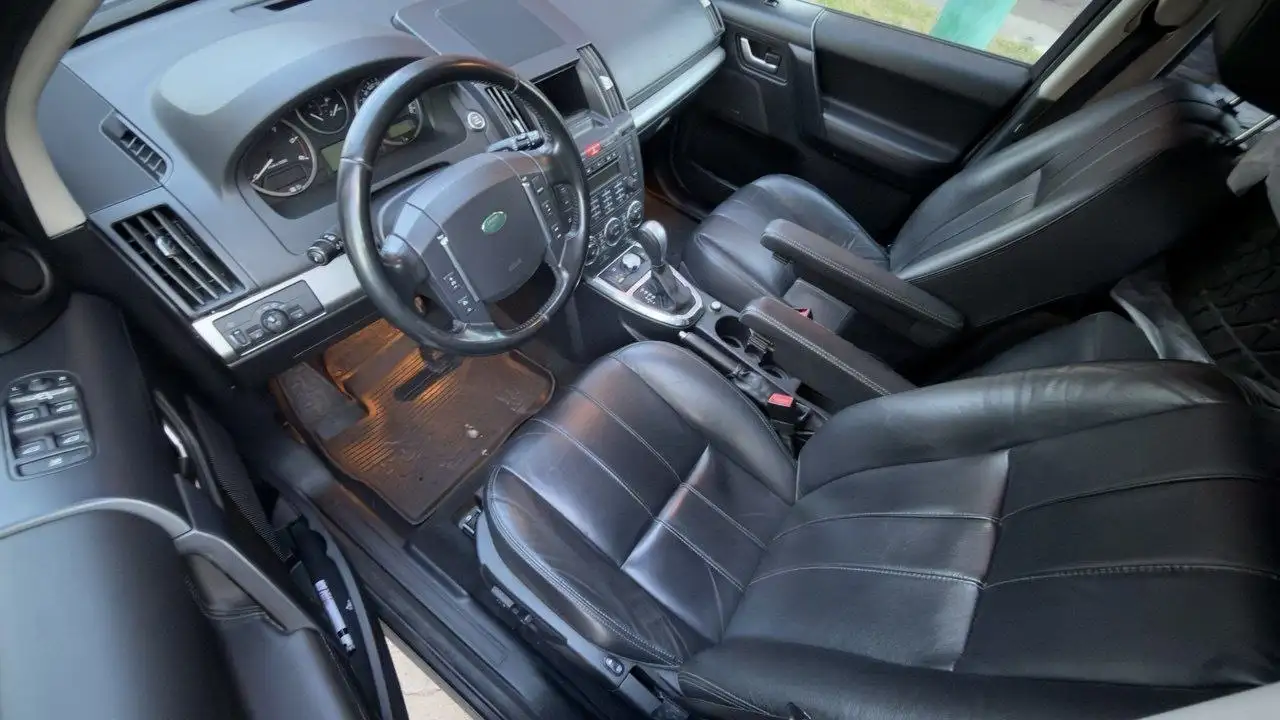 LANDROVER FREELANDER SE 2010 года в отличном состоянии - Внедорожники (Авто) в Москва