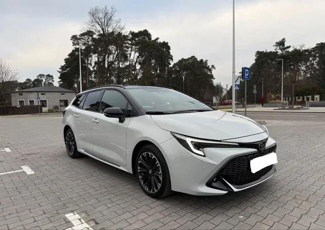 Toyota Corolla 1.8 Hybrid GR Sport 2024 - частное объявление в Москва