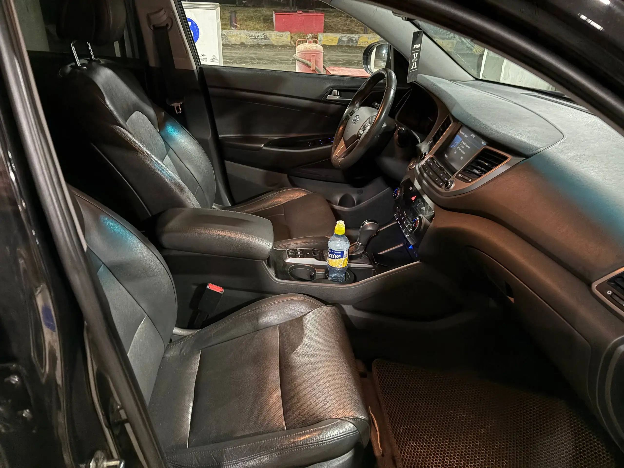 Hyundai TUCSON 2016 дизель 185 л.с. пробег 106000 км - Внедорожники и кроссоверы (Авто) в Екатеринбург