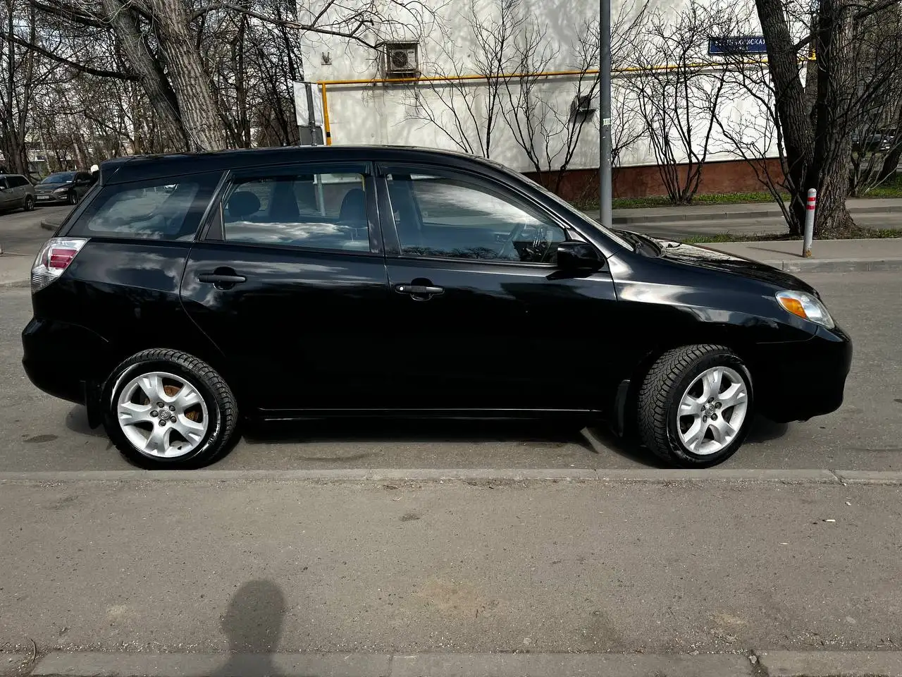 Продам TOYOTA MATRIX 1.8 АКПП 2004 года - Легковые автомобили (Авто) в Москва
