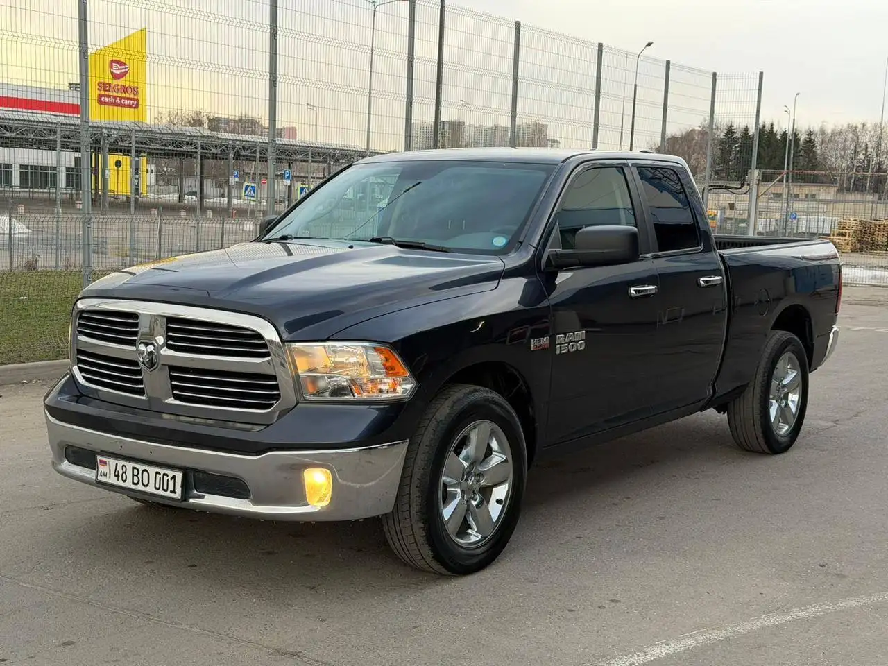 Dodge RAM 2016 5.7 Hemi 4WD с ГБО - Внедорожники (Авто) в Москва