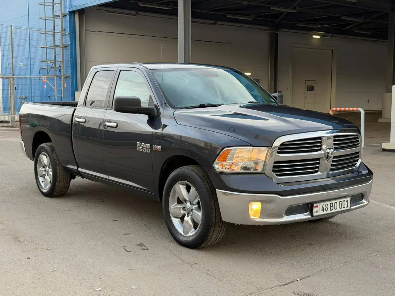 Dodge RAM 2016 5.7 Hemi 4WD с ГБО - Внедорожники (Авто) в Москва
