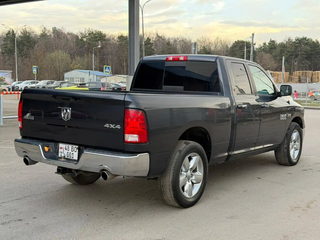 Dodge RAM 2016 5.7 Hemi 4WD с ГБО - Внедорожники (Авто) в Москва