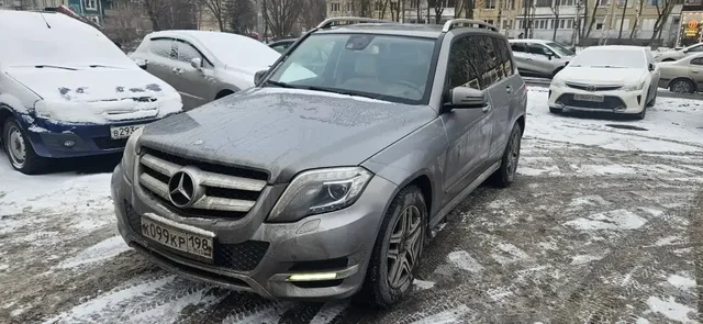 Mercedes Benz GLK 250 2014 года на торгах по банкротству - Легковые автомобили в Неизвестно