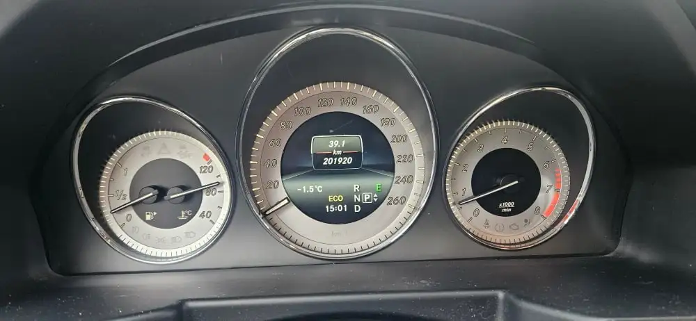 Mercedes Benz GLK 250 2014 года на торгах по банкротству - Легковые автомобили (Авто) в Неизвестно