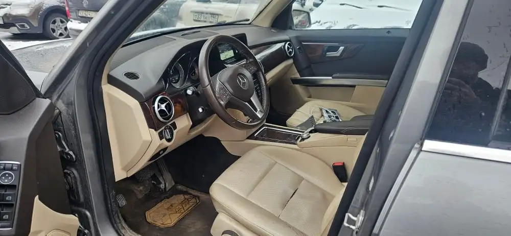 Mercedes Benz GLK 250 2014 года на торгах по банкротству - Легковые автомобили (Авто) в Неизвестно