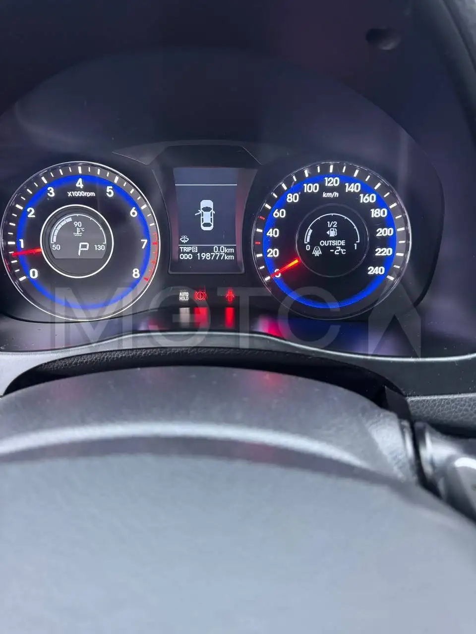 HYUNDAI i40 2014 г.в. на торгах по банкротству - Авто в Неизвестно