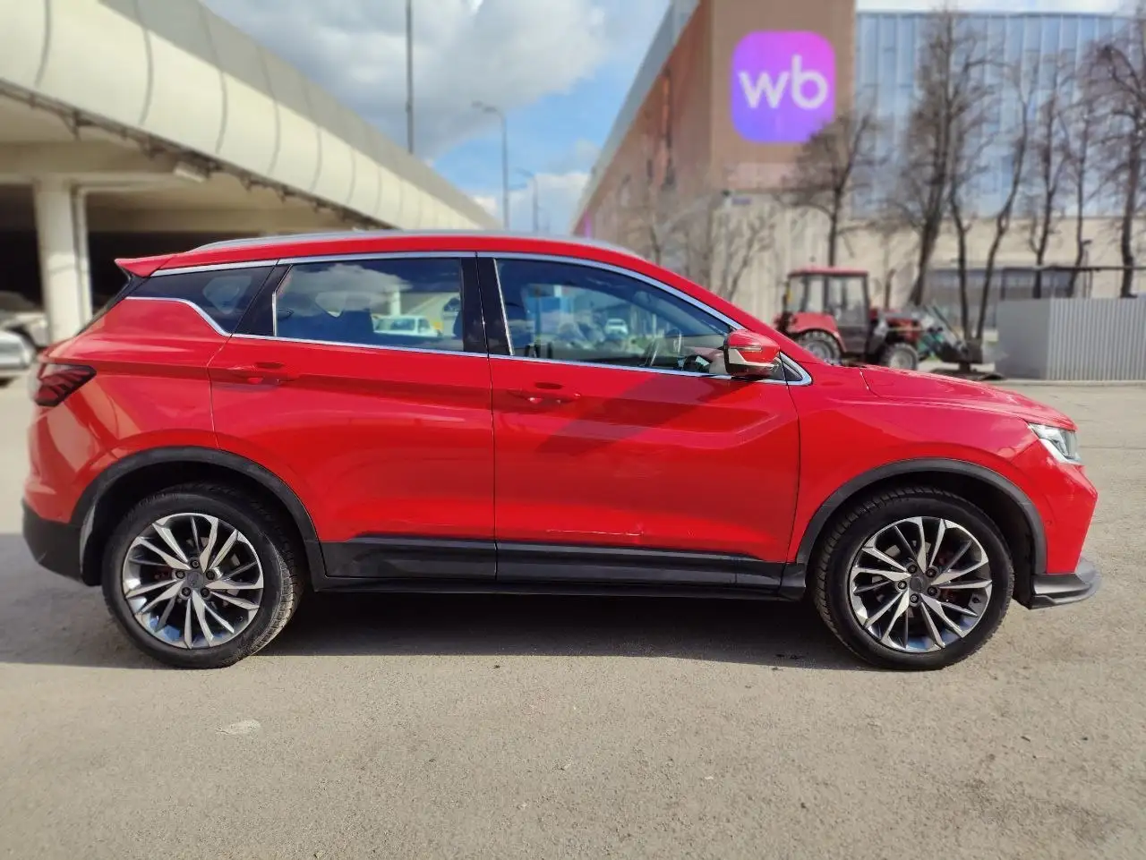 Geely Coolray 2022 года, 1.5 л, робот, пробег 124000 км - Легковые автомобили (Авто) в Москва