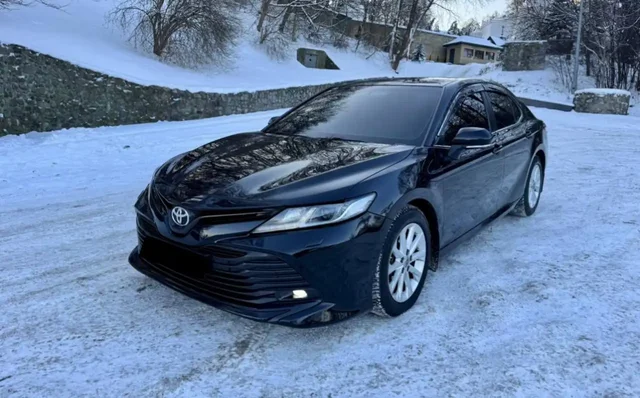 Продажа Toyota Camry 2018 - Микроавтобусы в Москва