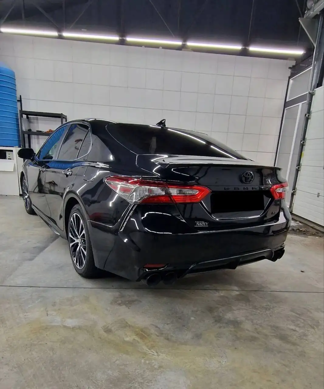 Toyota Camry 2019 в Москве - Авто в Москва