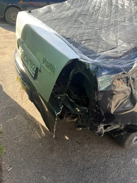 Продажа автомобиля Toyota Corolla 2010 года с кондиционером и зимними колесами - Микроавтобусы в Москва