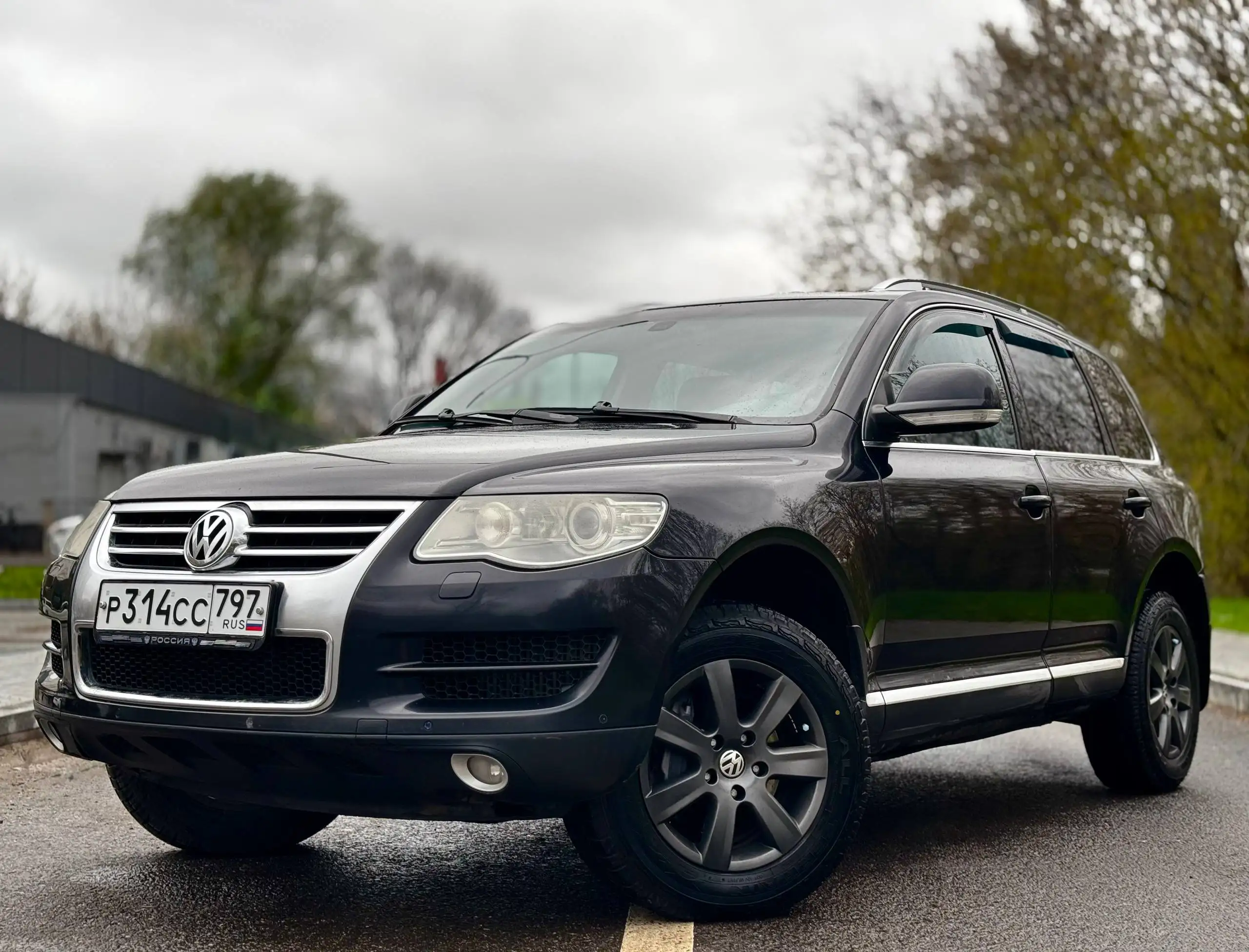 Volkswagen Touareg 3.0 Дизель 2010 в отличном состоянии - Авто в Москва