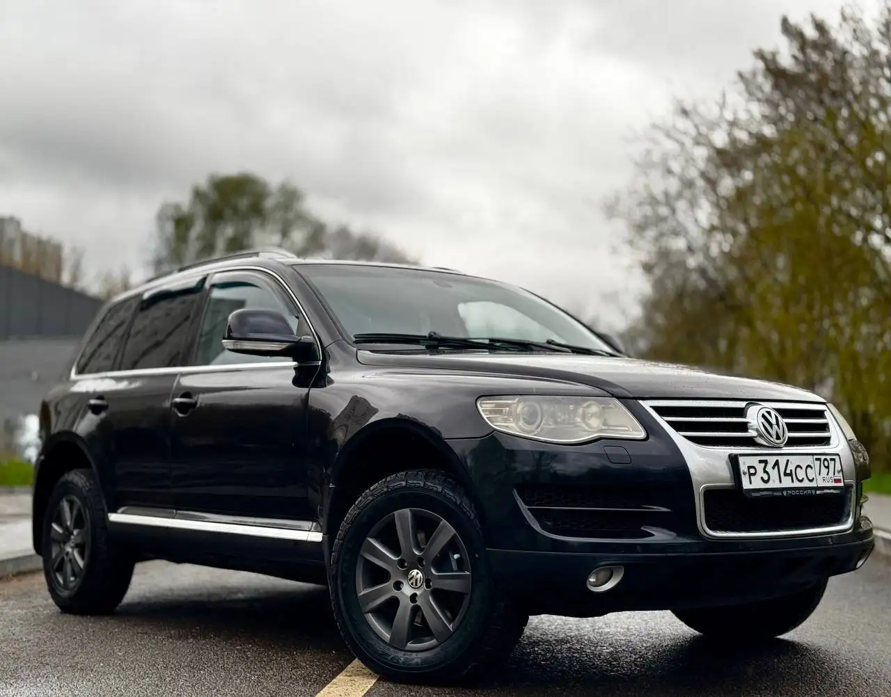 Volkswagen Touareg 3.0 Дизель 2010 в отличном состоянии - Авто в Москва