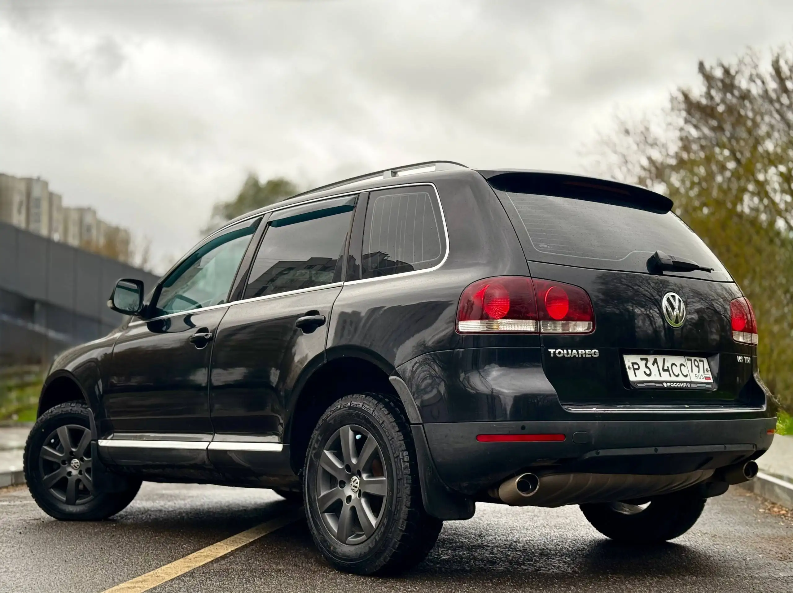 Volkswagen Touareg 3.0 Дизель 2010 в отличном состоянии - Авто в Москва