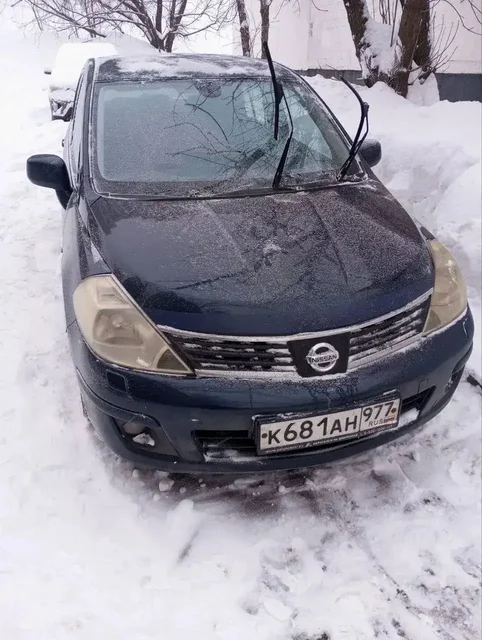 NISSAN TIIDA 2010 г.в. на торгах по банкротству - Внедорожники/кроссоверы в Москва