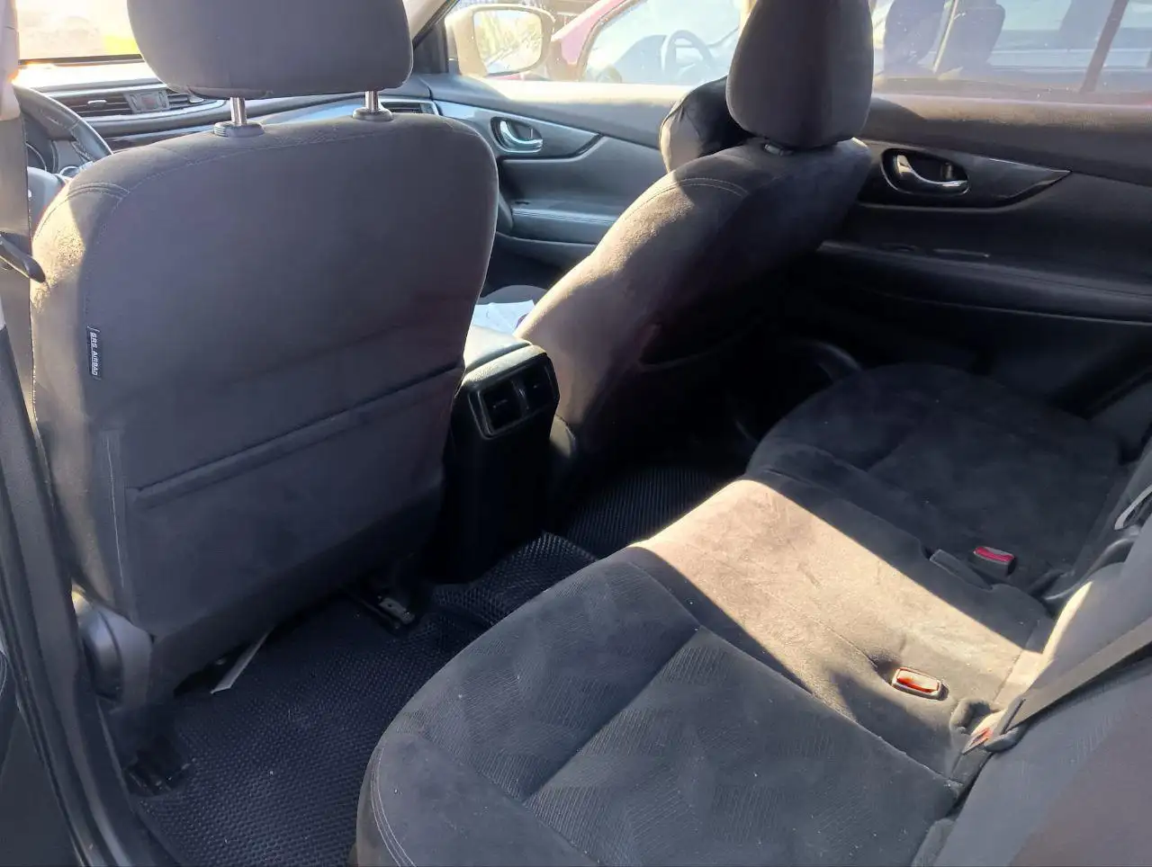 Nissan X-Trail 2017 на торгах по банкротству - Легковые автомобили (Авто) в Москва