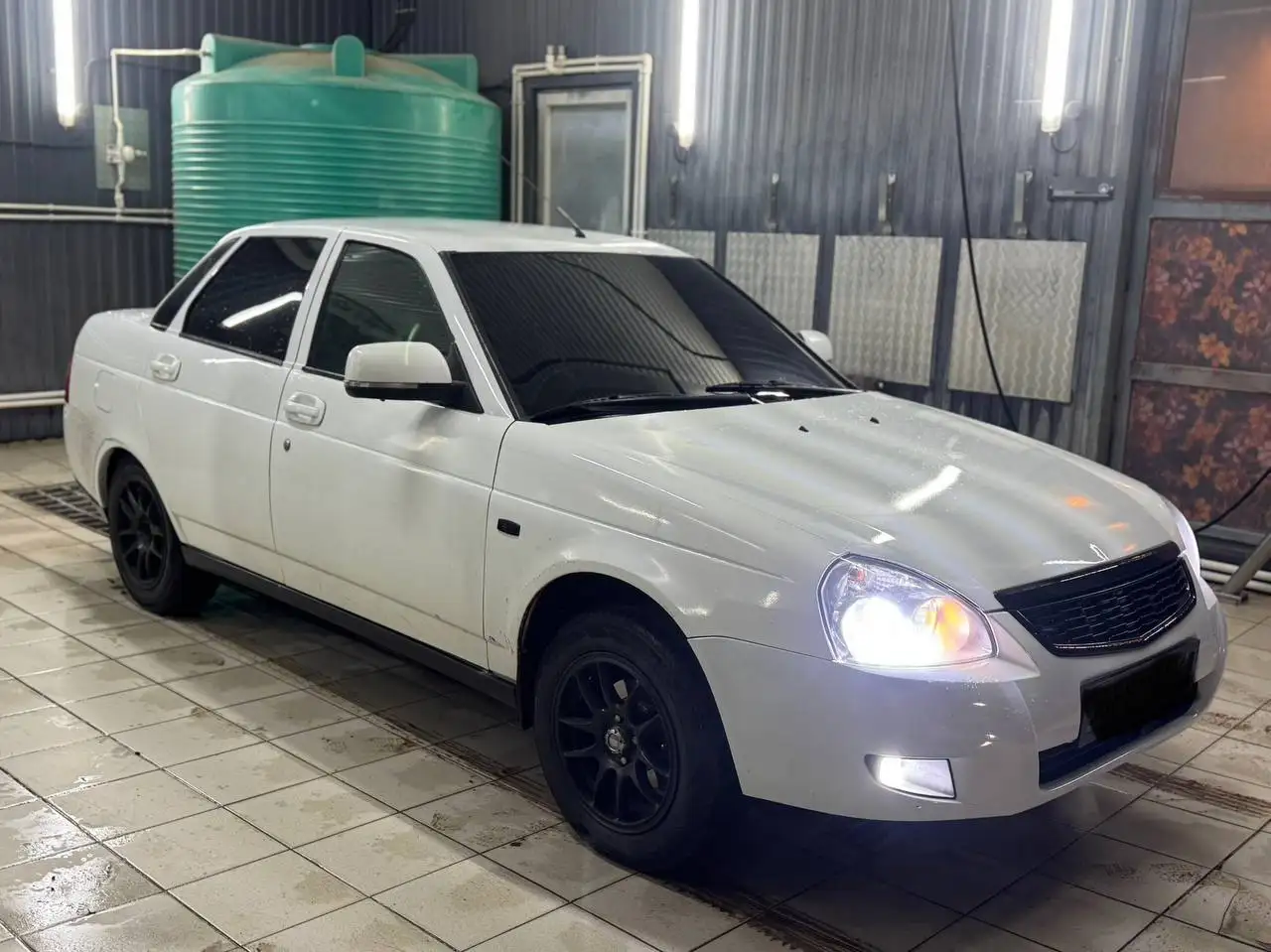 Автомобиль 2013 года с капремонтом двигателя и тюнингом - Авто в Бураево