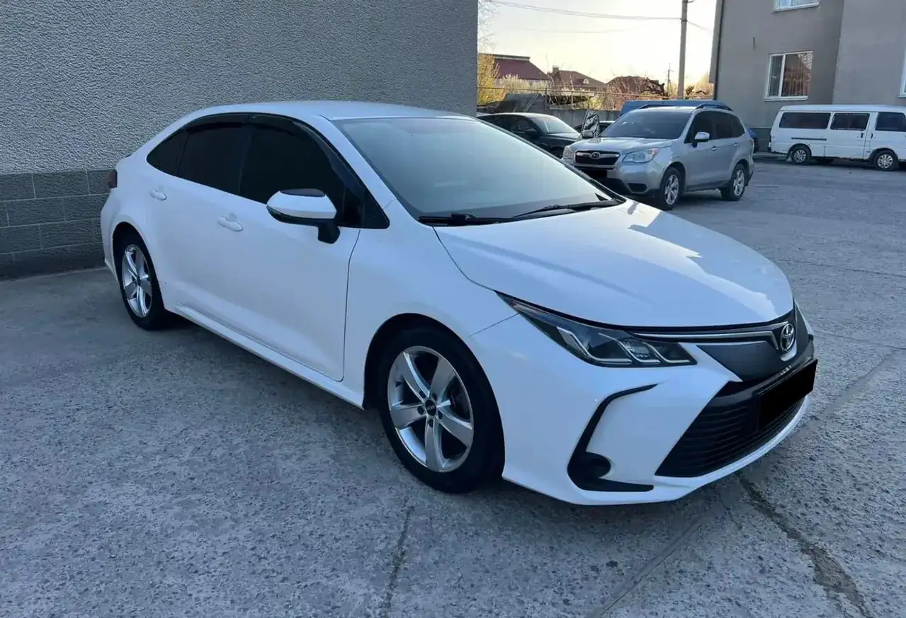 Toyota Corolla 2019 - Авто в Москва