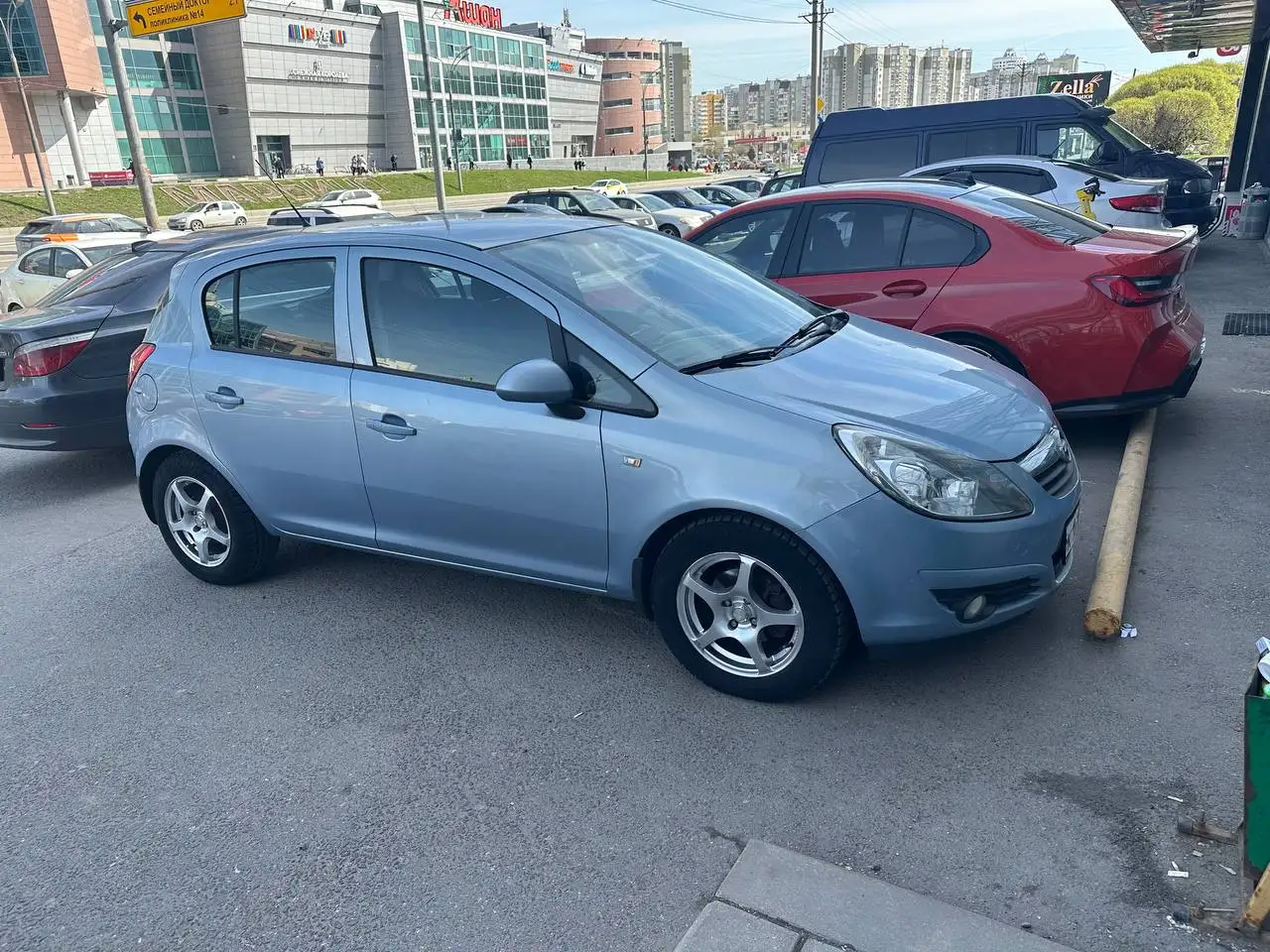 Opel Corsa 2008 робот - Авто в Москва