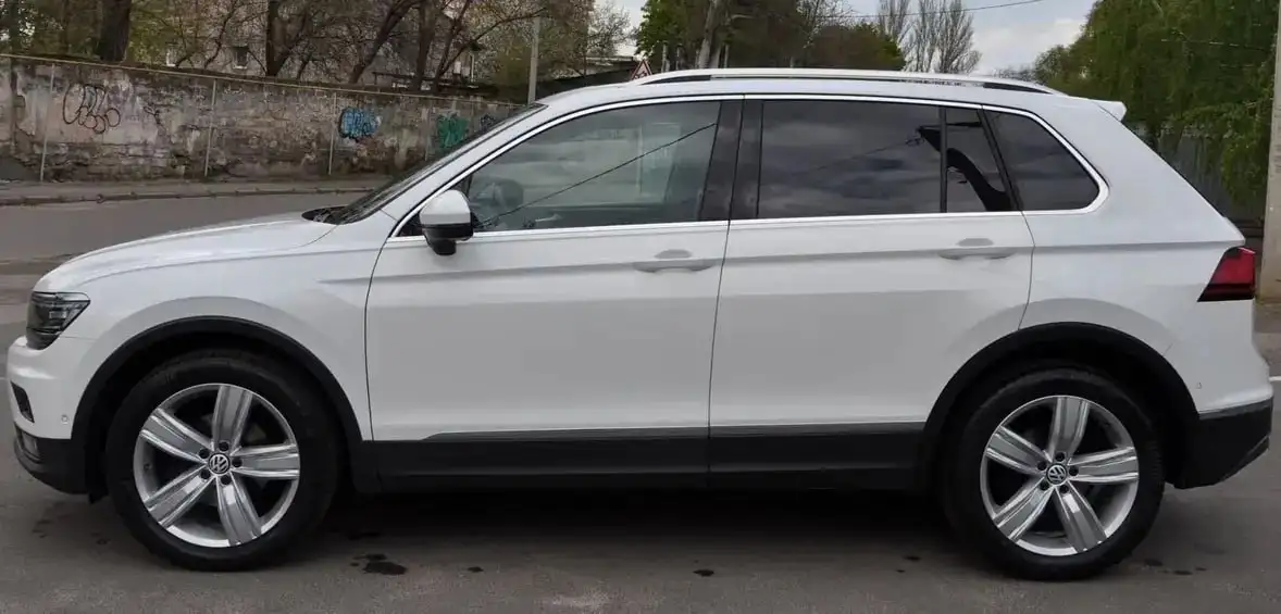 Volkswagen Tiguan 2018 Highline дизель 150 л.с. - Легковые автомобили (Авто) в Москва