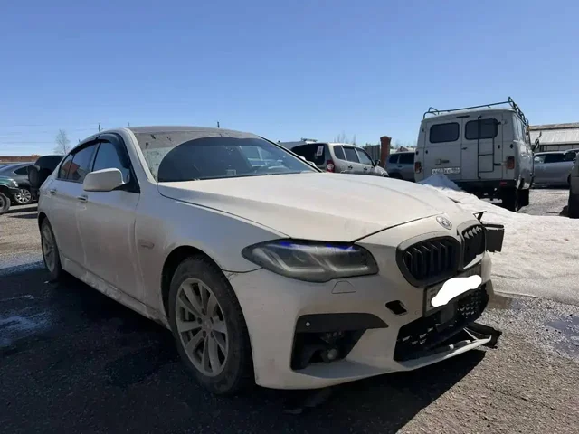 BMW 530i F10 2011 с мотором 3.0 TwinTurbo - частное объявление в Москва