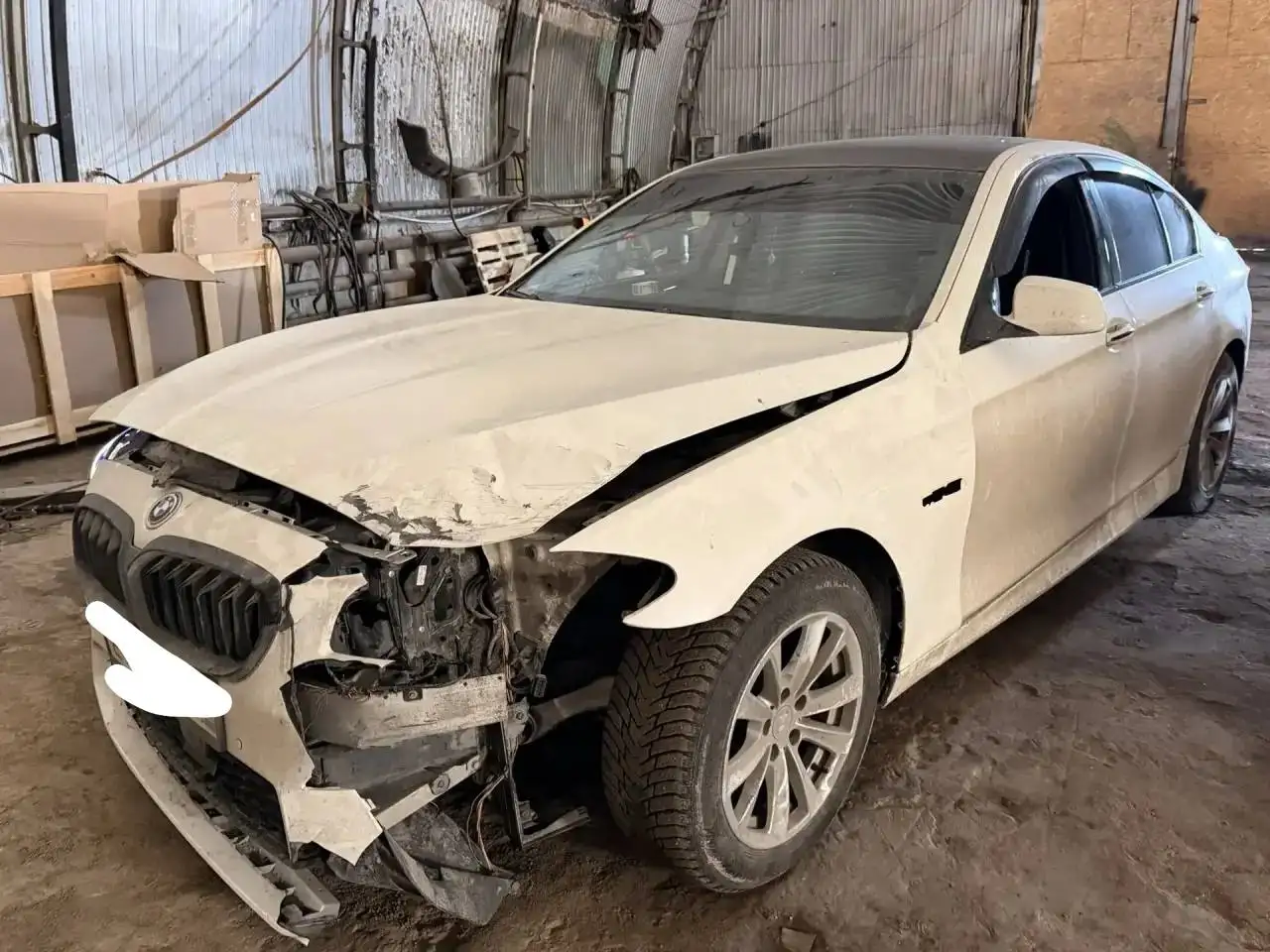 BMW 530i F10 2011 с мотором 3.0 TwinTurbo - Легковые автомобили (Авто) в Москва