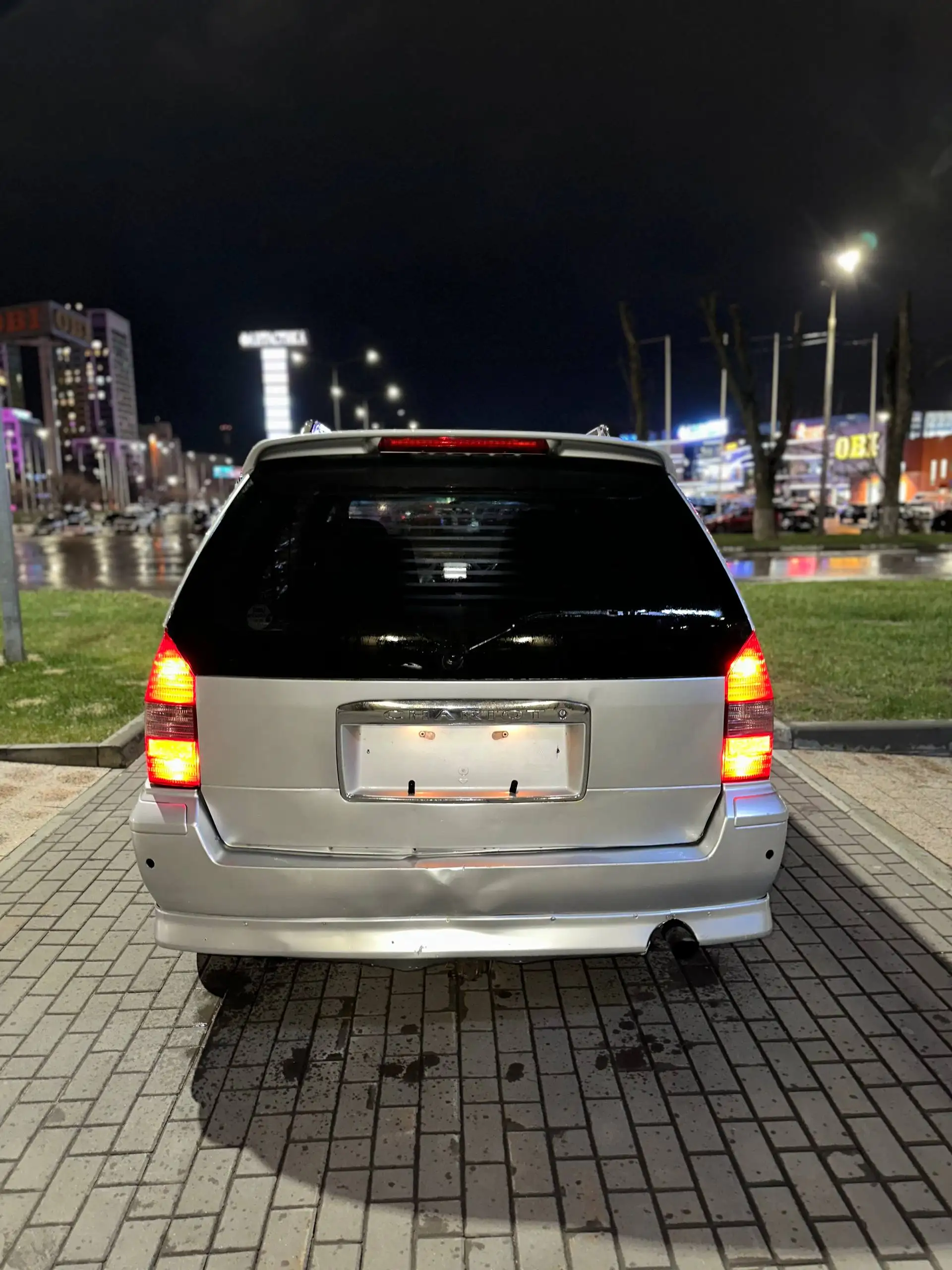 Mitsubishi Chariot 1998 года - Легковые автомобили (Авто) в Москва