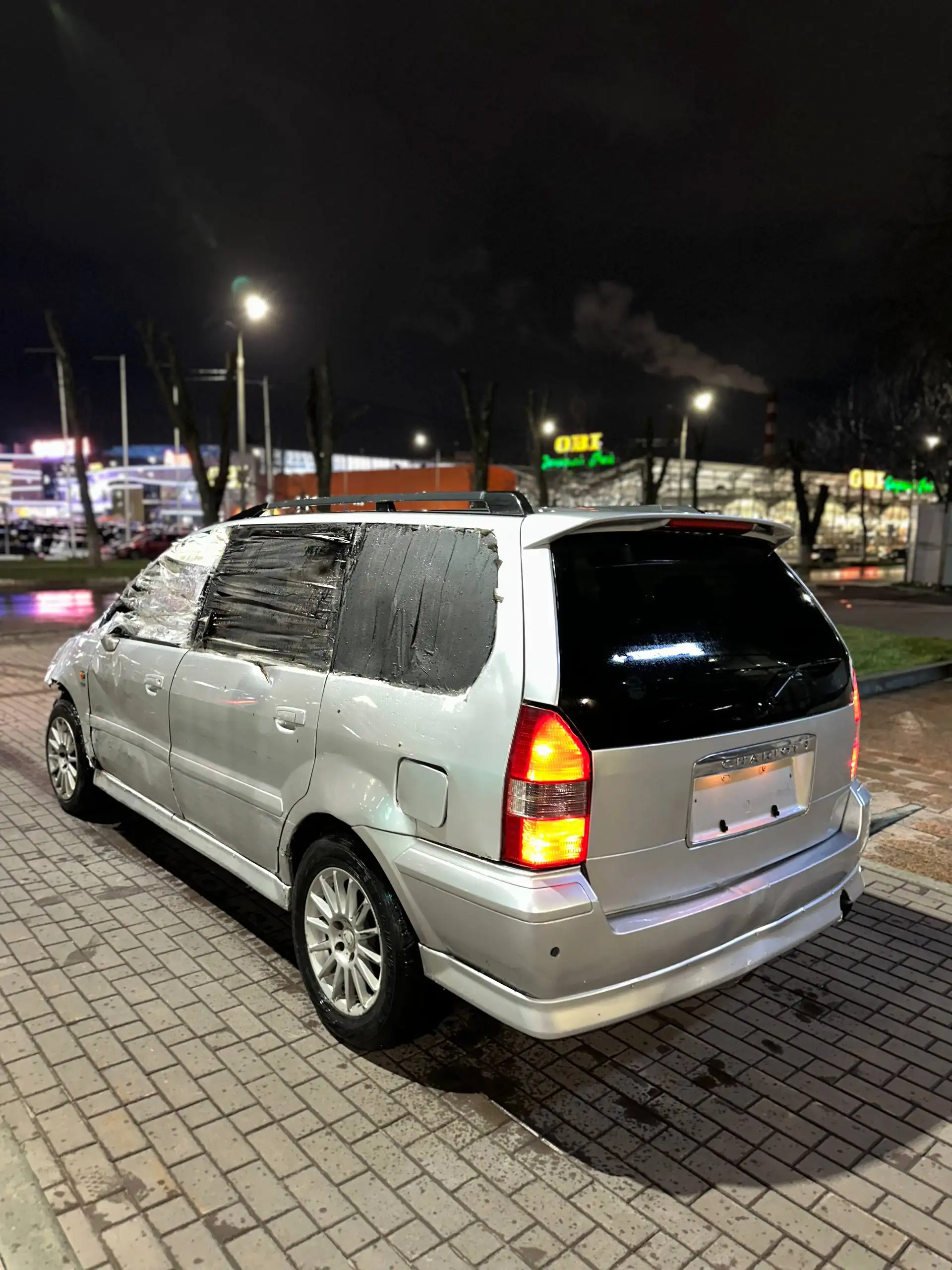 Mitsubishi Chariot 1998 года - Легковые автомобили (Авто) в Москва
