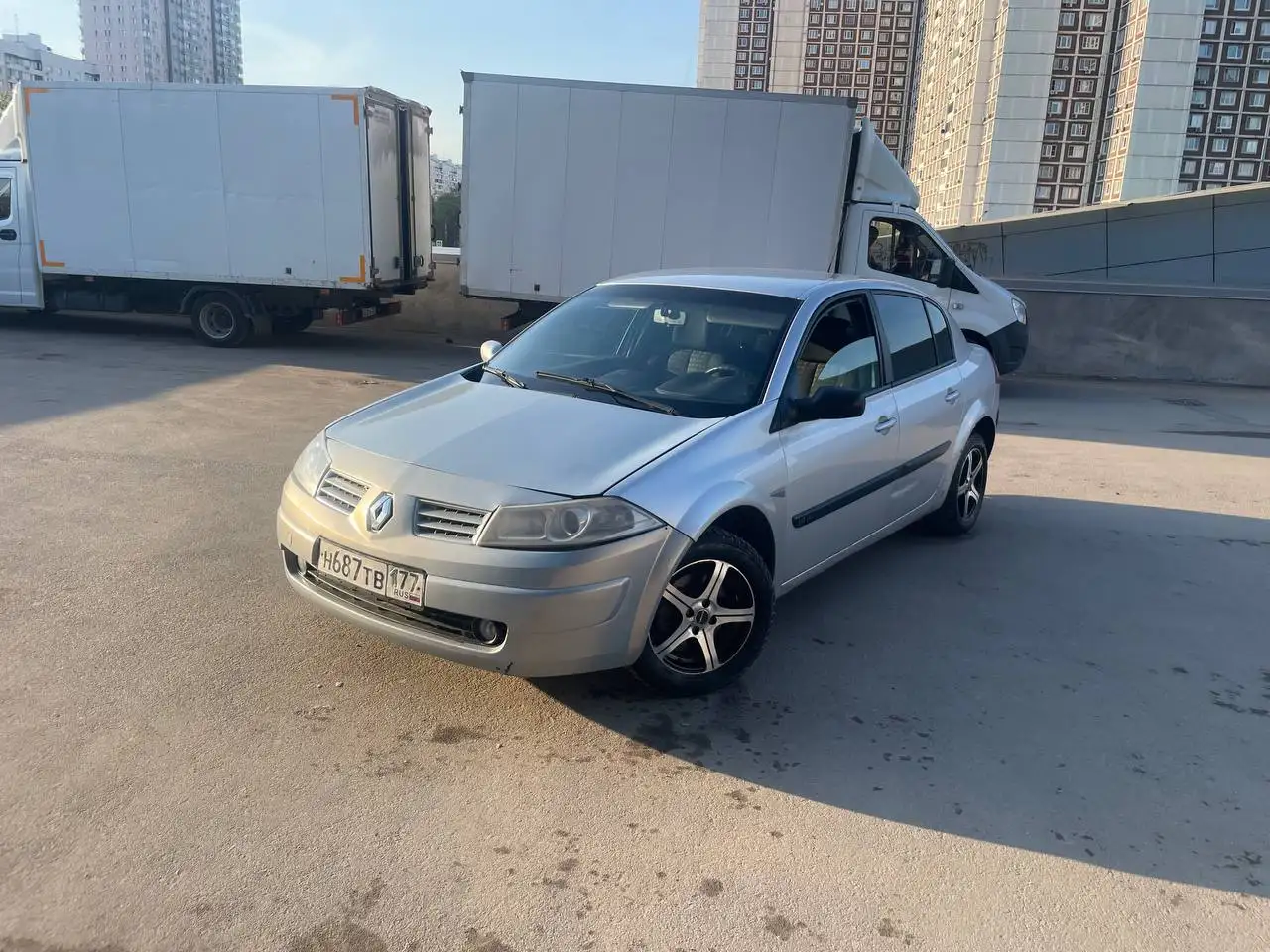 Продажа автомобиля 2006 года - Авто в Москва