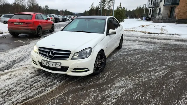 MERCEDES-BENZ C-КЛАСС, 2013 с торгов по банкротству - частное объявление в Ленинградская область