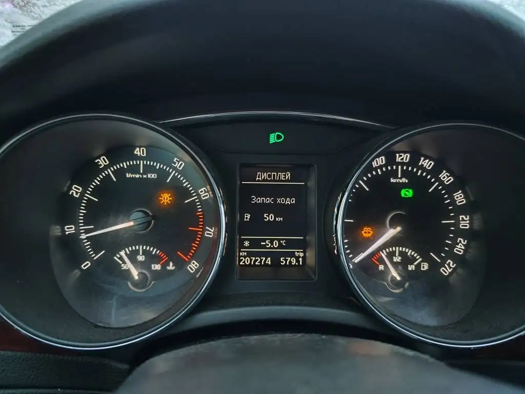 SKODA SUPERB 2012 на торгах по банкротству - Автомобили (Авто) в Москва